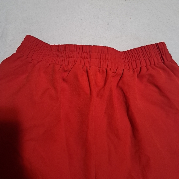 3/$15 Urban Heritage red  dress pants size medium - Picture 5 of 6